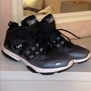 Ryka Devotion XT Mid Top Training Shoe - Black